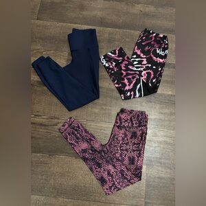 3 Brands Of Leggings Bundle Woman’s Size S, Jockey - Avía - Old Navy.